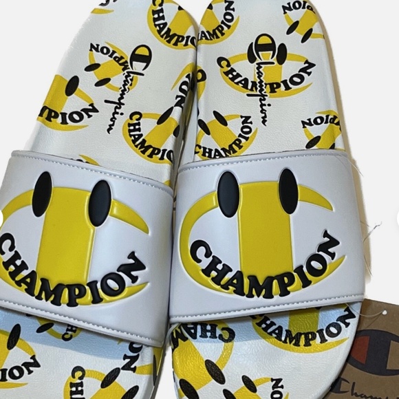 Champion Slides Shoes Mens Size 12 White Yellow Happy Face Summer Sandals NEW - Picture 1 of 5